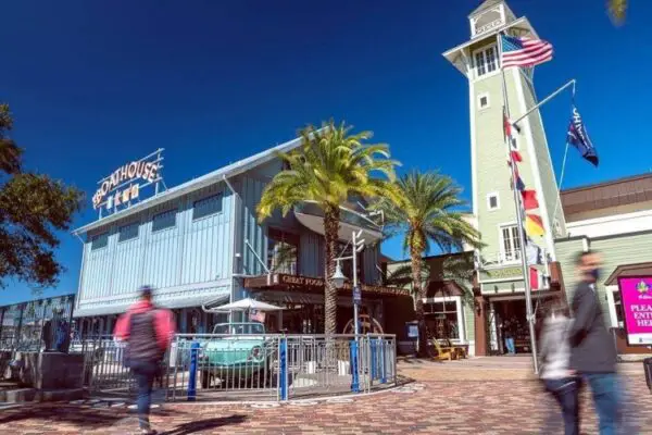 Check Out the New Captains Sing Along Brunch at The BOATHOUSE in Disney Springs
