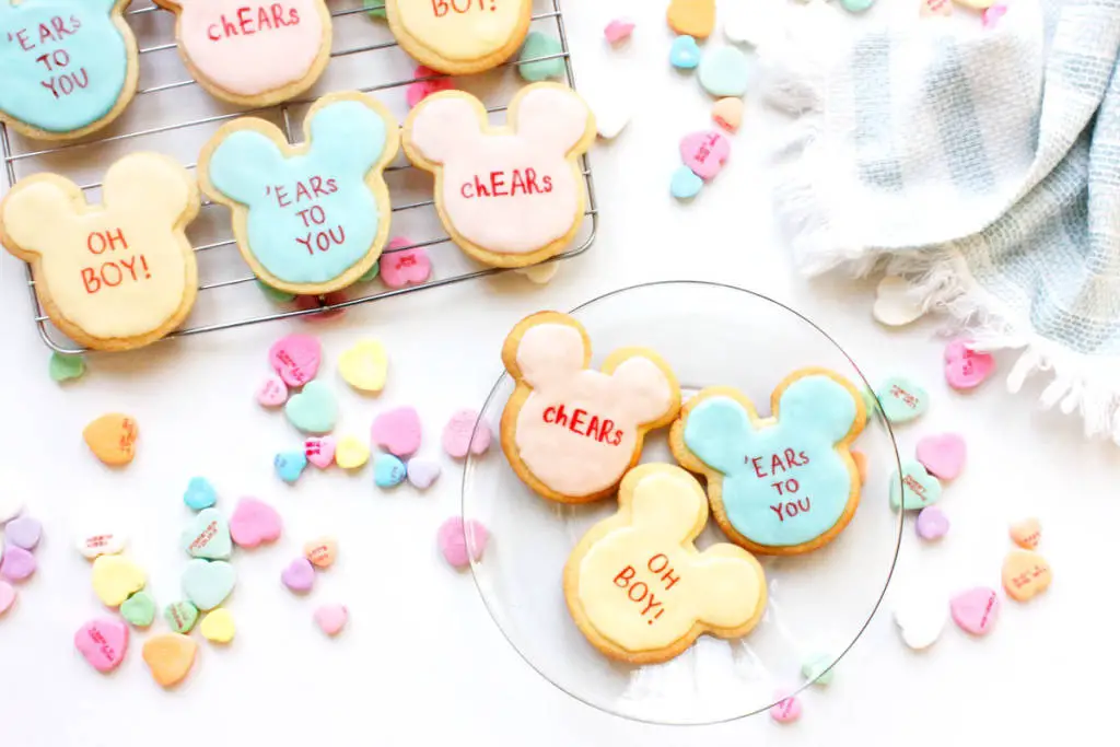 Show Love To Your Favorite People With These Mickey Valentine Cookies Recipe!
