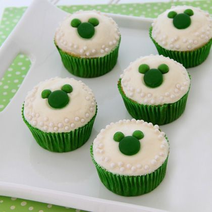 Mickey Saint Patrick’s Day Cupcakes You Can Make At Home!
