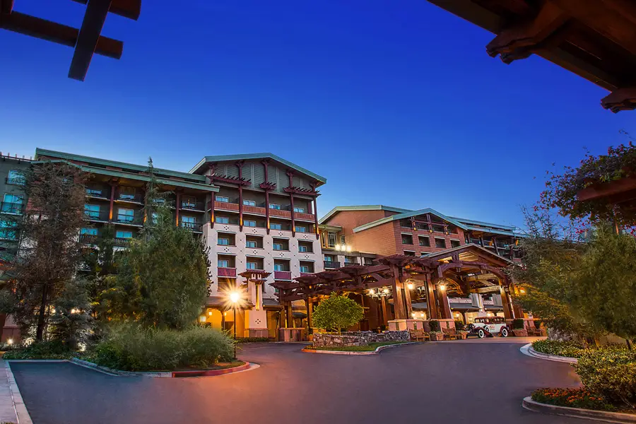 Disneyland Resort Hotels to begin phased reopening starting on April 29th