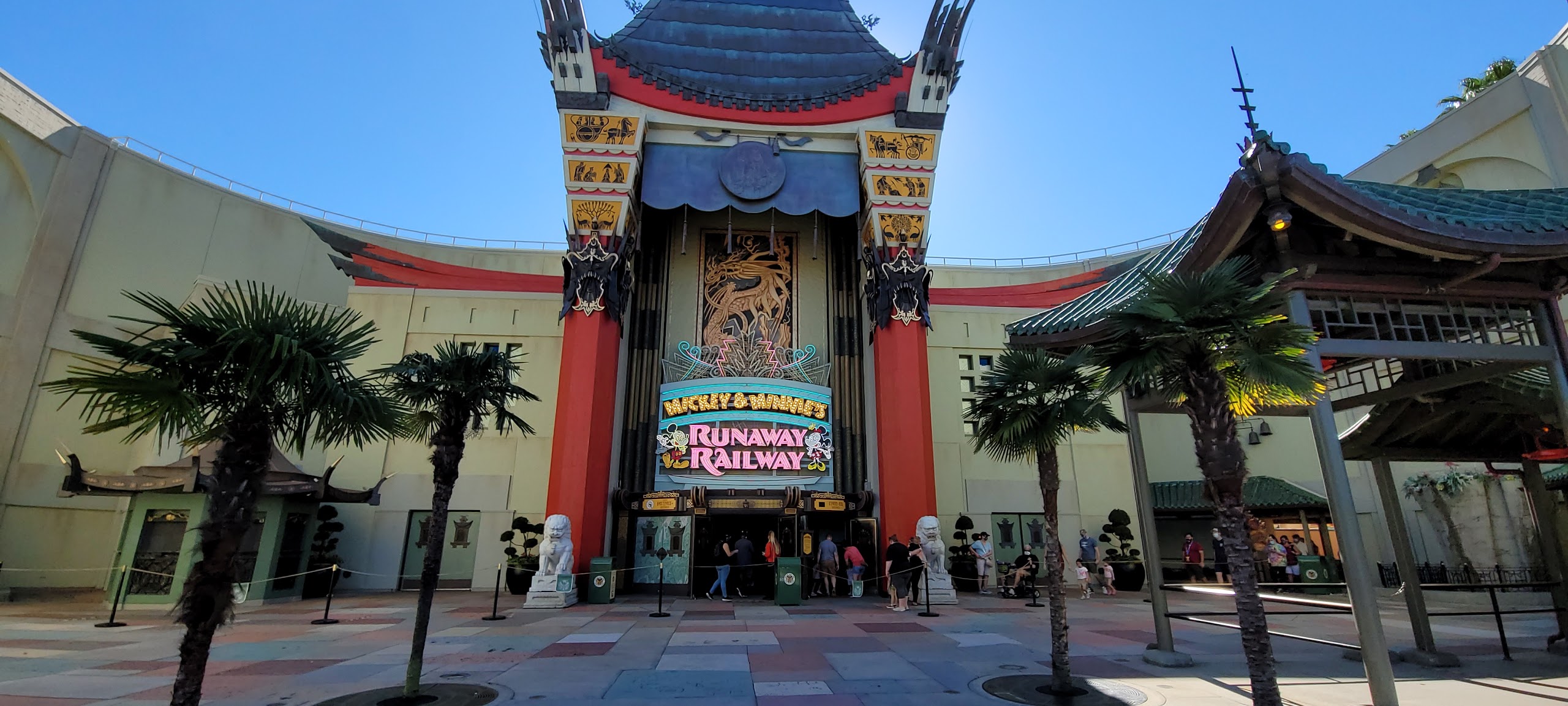 Disney World Extends theme park hours through first week of April