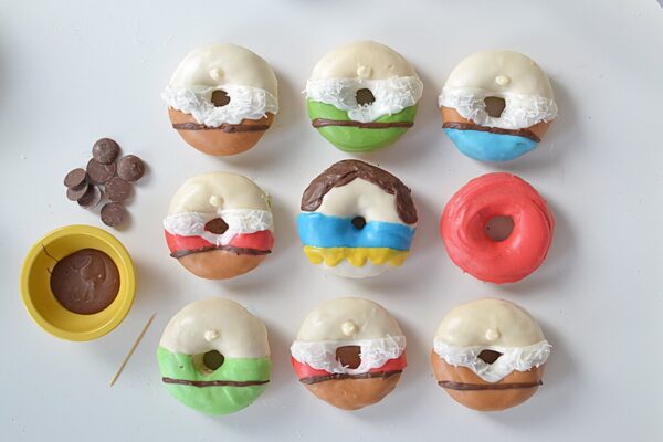 Snow White donuts