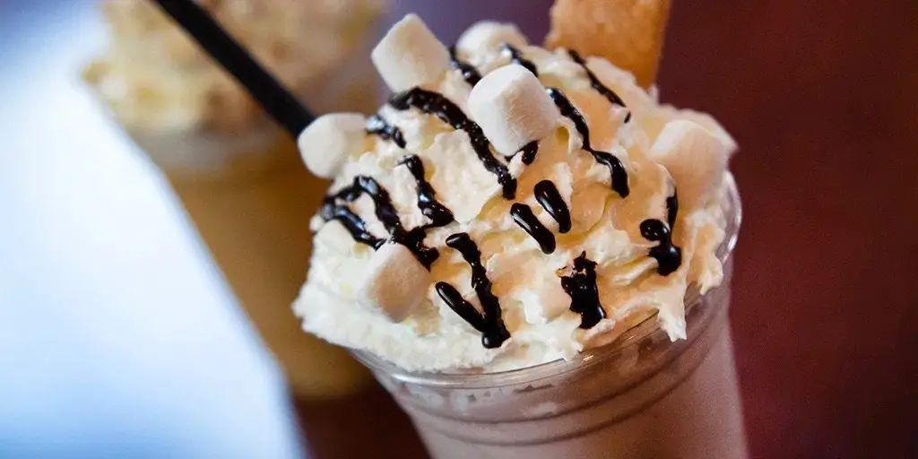 Perfect S’mores Gelato Shake Recipe From D-Luxe Burger!