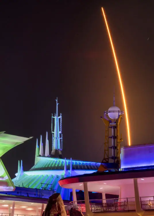 SpaceX Falcon 9 Rocket Seen in the Skies Above Walt Disney World Resort