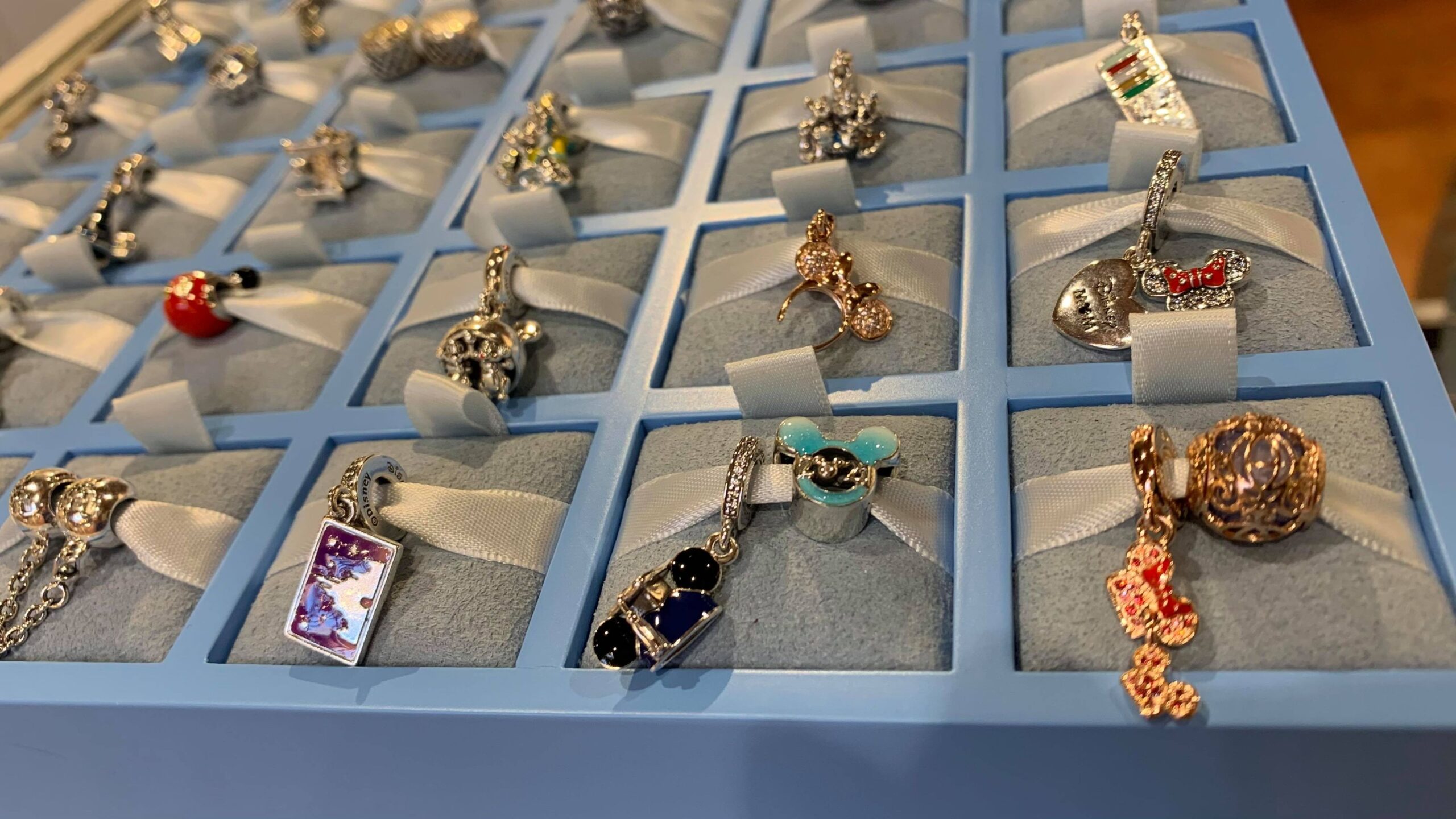 New Disney Parks Pandora Charms For Grads And Moms