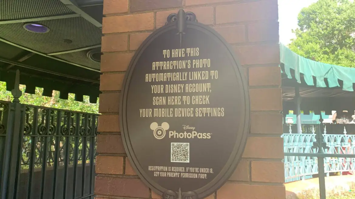 New signage for Disney World Attraction Photo Pass now on display