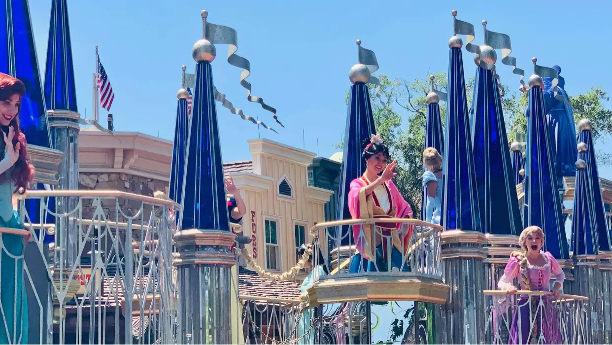 Mulan is now greeting guests at the Magic Kingdom!