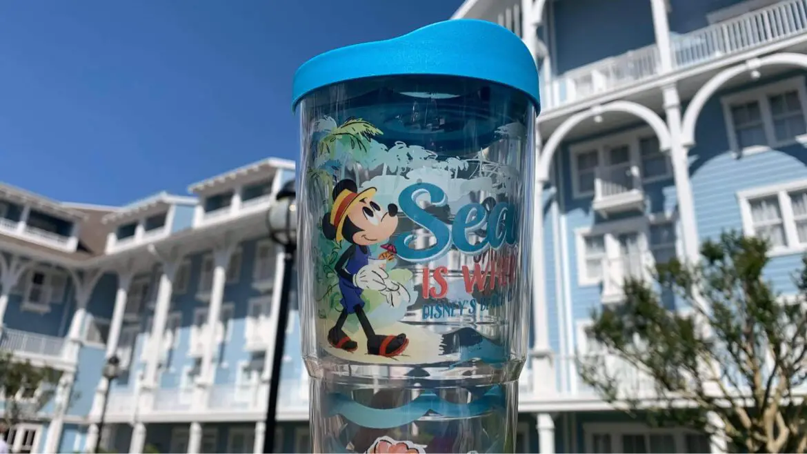 We are in love with this new Beach Club Tervis
