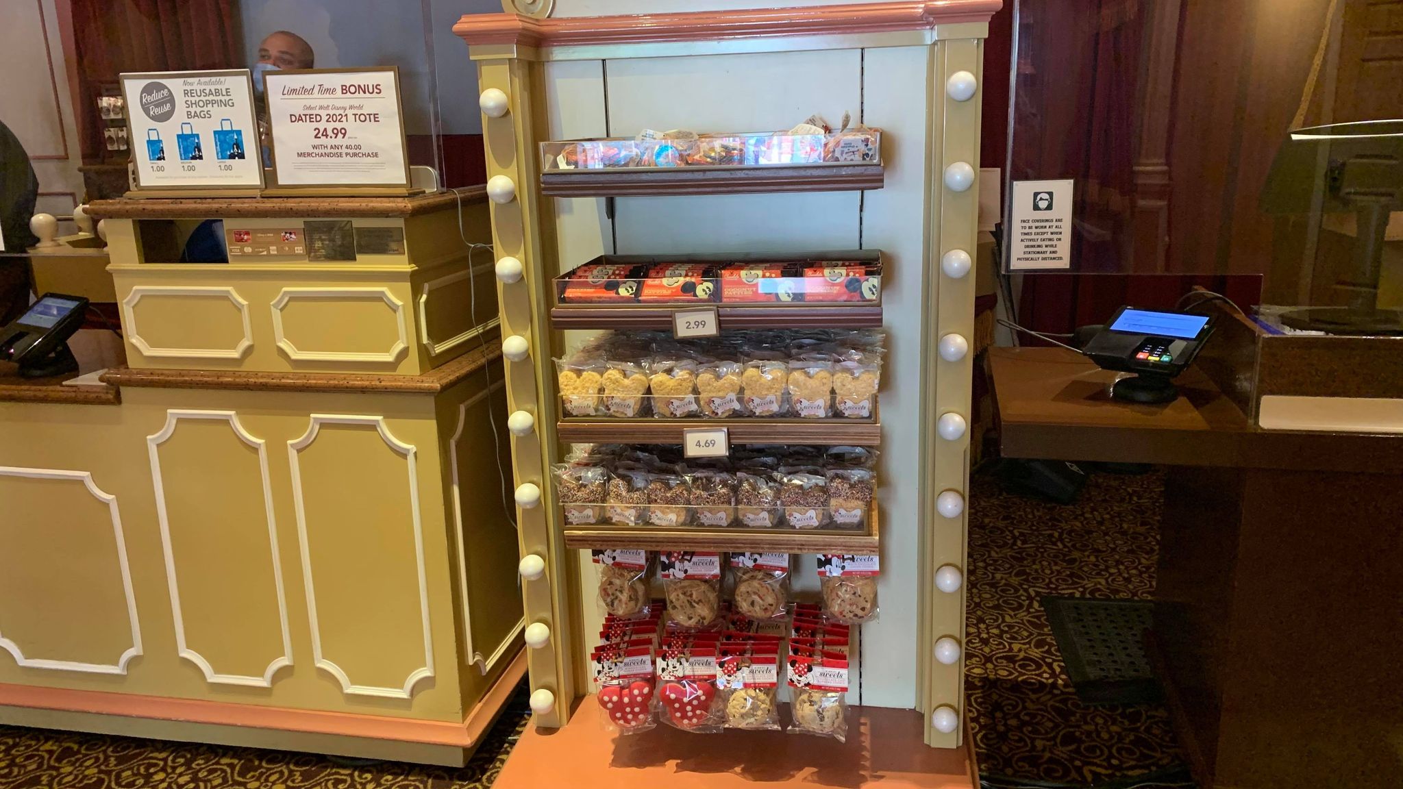 Main Street Confectionery now open in temporary location at the Magic Kingdom