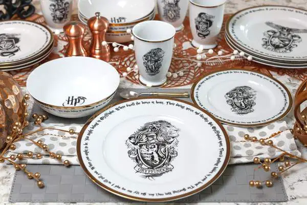 Hogwarts Houses Dishes