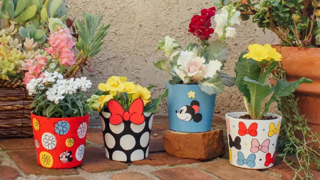 Create A Magical Garden With These Minnie Mouse Flower Pots!