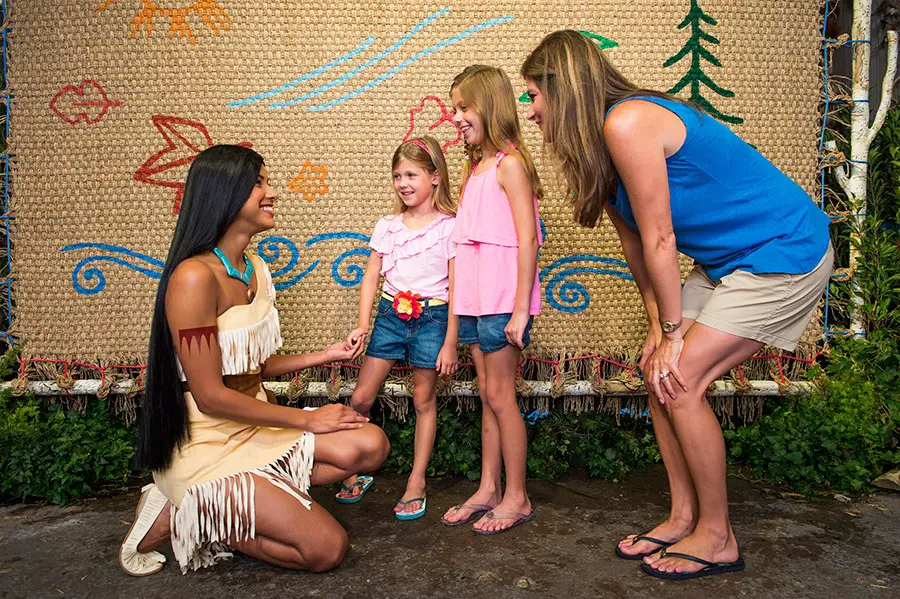 Pocahontas Meet & Greet Returns to Hong Kong Disneyland