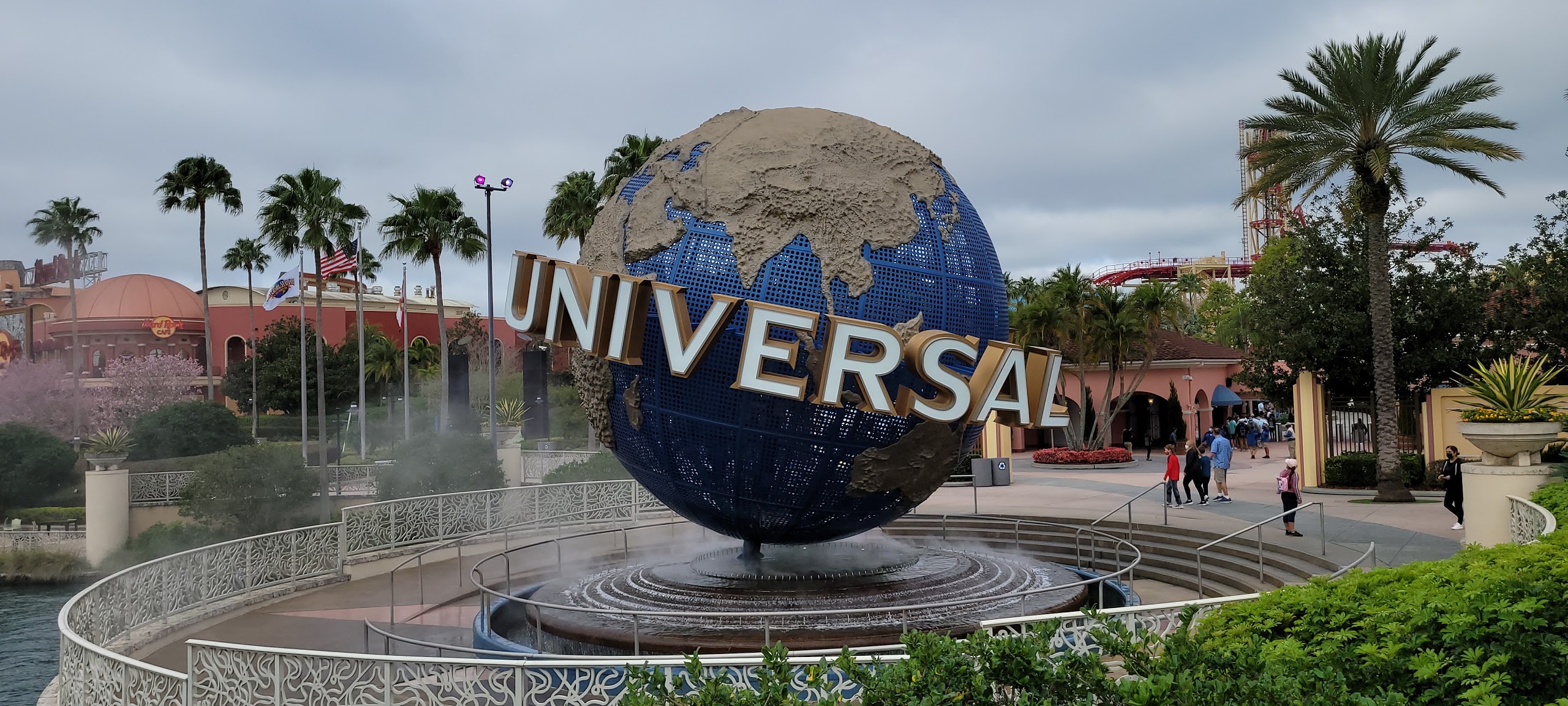 Universal Orlando no longer requiring guests to wear face masks outdoors