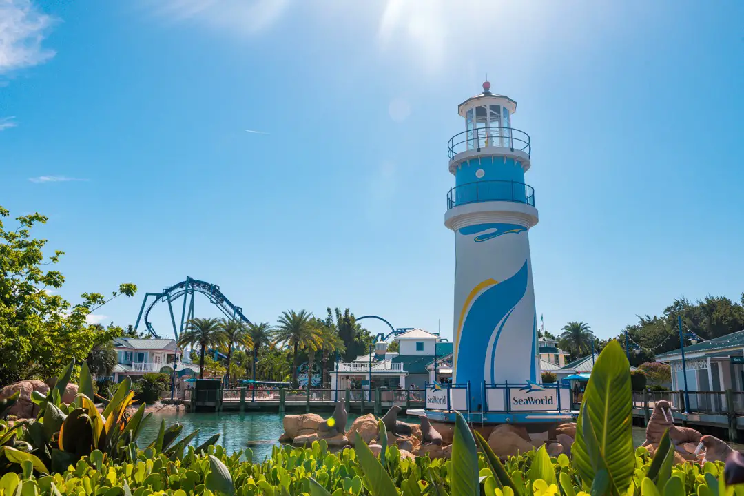 SeaWorld Orlando, Aquatica, and Discovery Cove are hiring