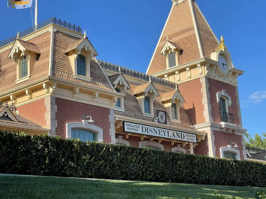 Disneyland Guests can now purchase theme park tickets and make reservations at the same time