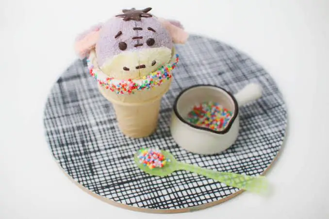 Adorable Eeyore Cupcake Cones You Can Make At Home!