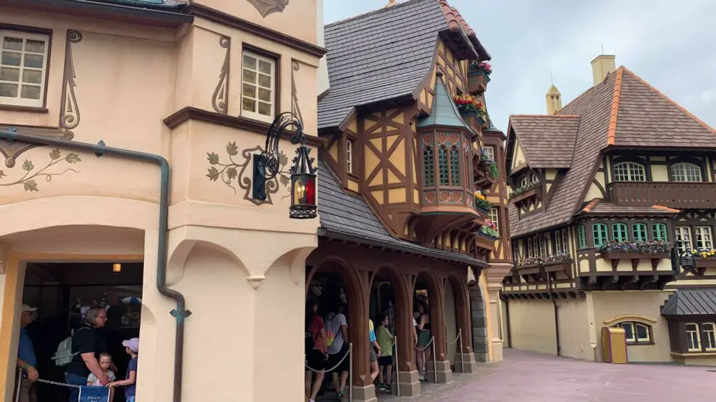 Scrim removed from Peter Pan's Flight in the Magic Kingdom