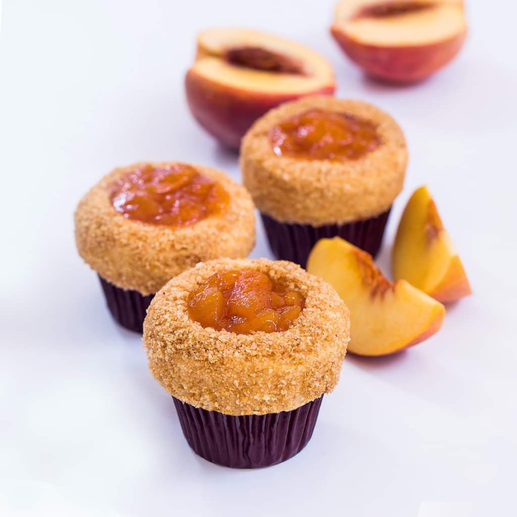 Say hello to summer with these new Peach Pie Cupcakes from Sprinkles