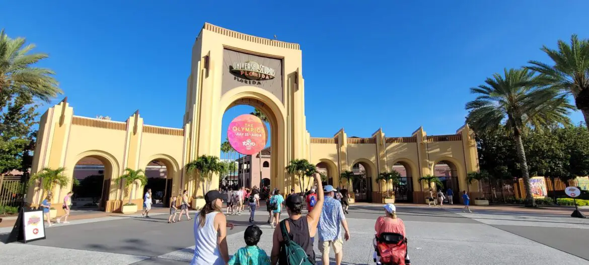 Fully Vaccinated Universal Orlando Team Members No Longer Required to Wear Masks Indoors starting tomorrow