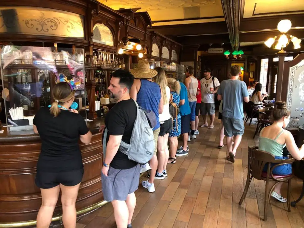 Social Distancing Markers removed for Epcot's Rose & Crown Pub