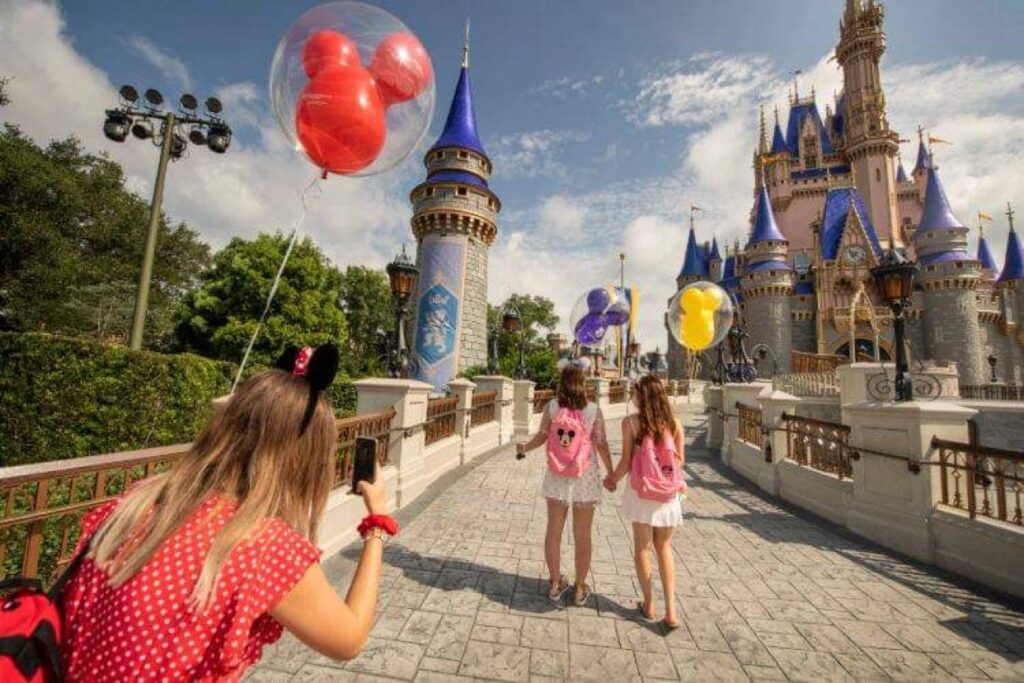 Select Disney World Cast Members no longer required to wear Face Masks