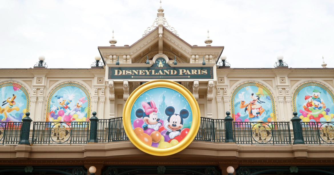 Disneyland Paris Cast Members get ready to Reopen!