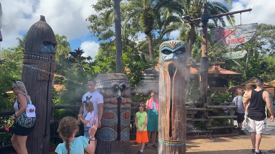 Liki Tikis Statues Are Spraying Water Again In The Magic Kingdom
