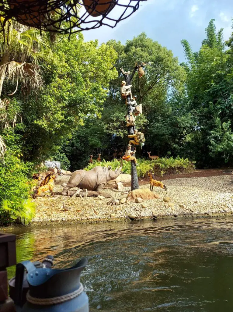 New Building Replaces the Pygmy Hut on the Jungle Cruise
