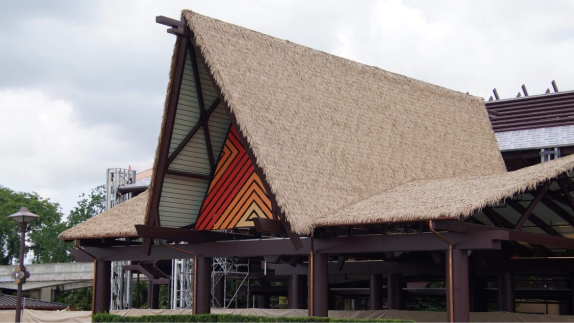 Polynesian Resort Monorail Station Construction is progressing fast