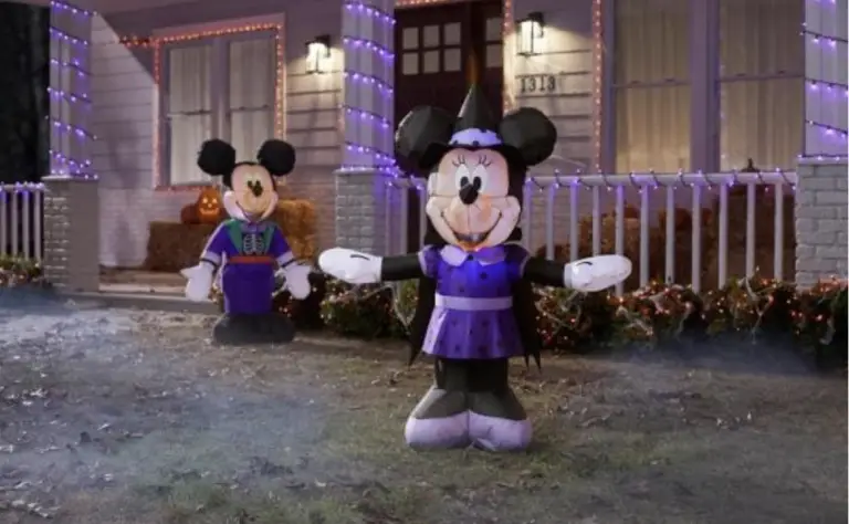 Make Your Yard Spooktacular This Halloween Season With These Disney ...