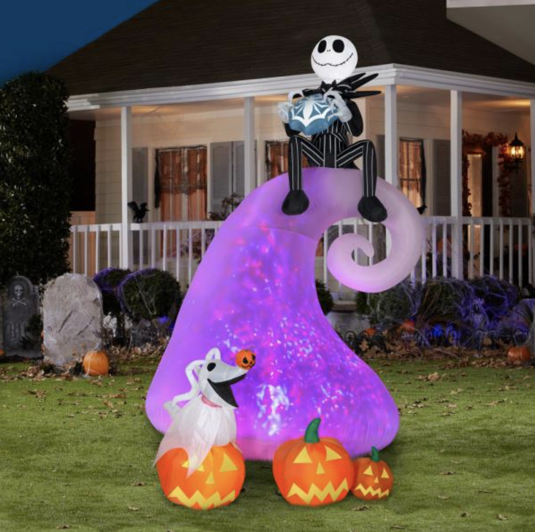 Make Your Yard Spooktacular This Halloween Season With These Disney ...