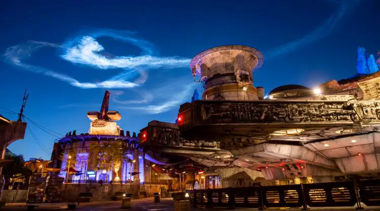 Disney World Extending Theme Park Hours for August & September