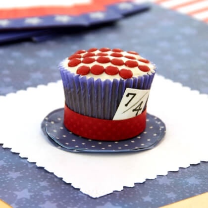 Mad Hatter's 4th of July Cupcakes