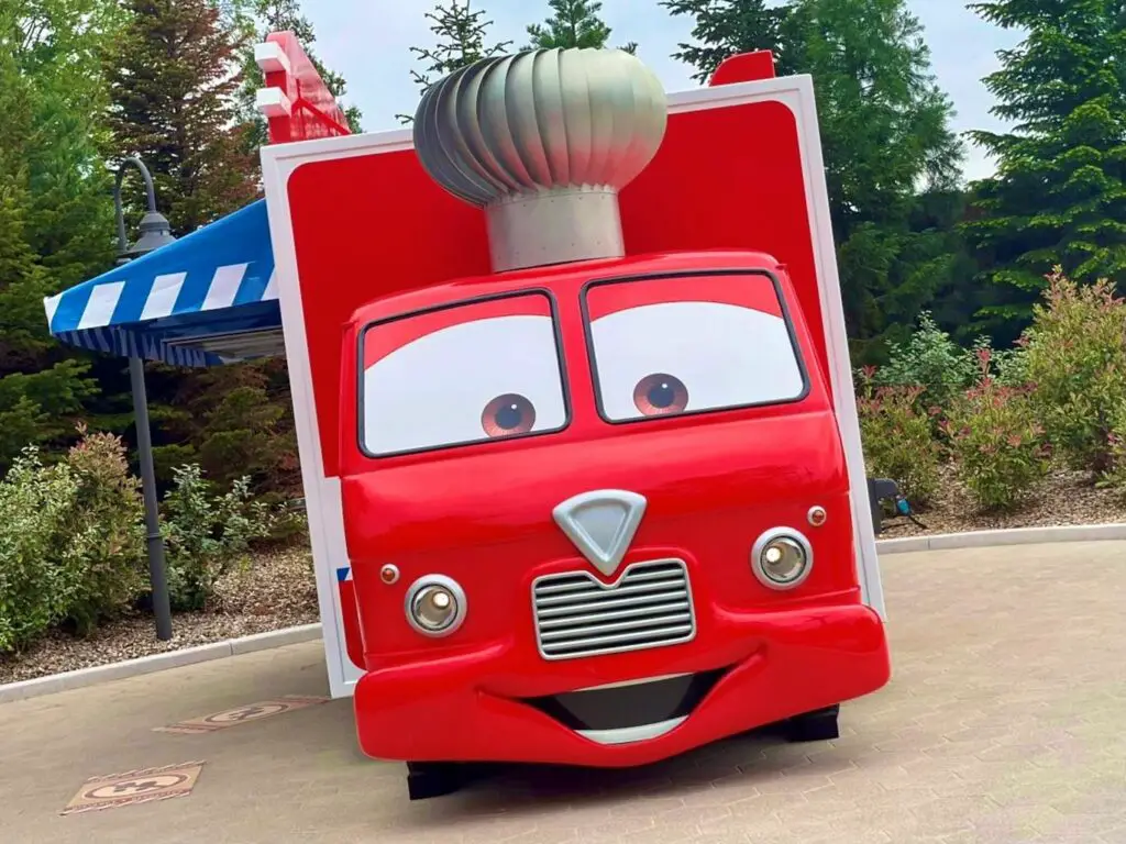 New Cars Laugh'n'Go Food Truck debuts at Disneyland Paris