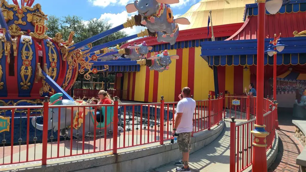 Guests no longer required to wear Masks on outdoor attractions and queues at Disney World