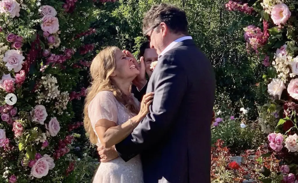 Disney's Jennifer Lee and Actor Alfred Molina Have Tied the Knot in a Gorgeous Garden Wedding