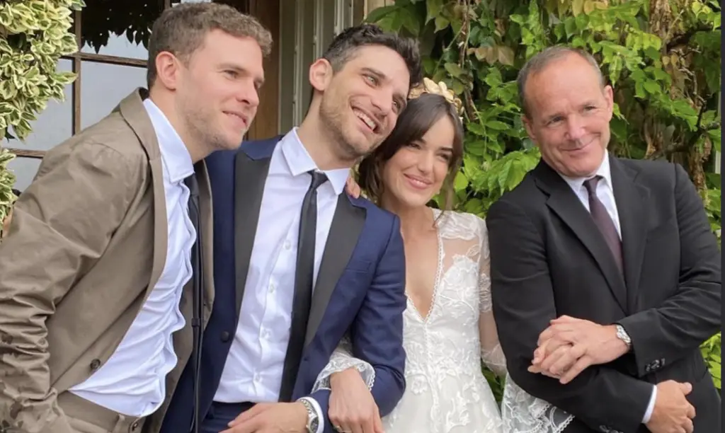 Elizabeth Henstridge and Zachary Burr Abel from 'Agents of S.H.I.E.L.D.' Tie the Knot with Cast in Attendance