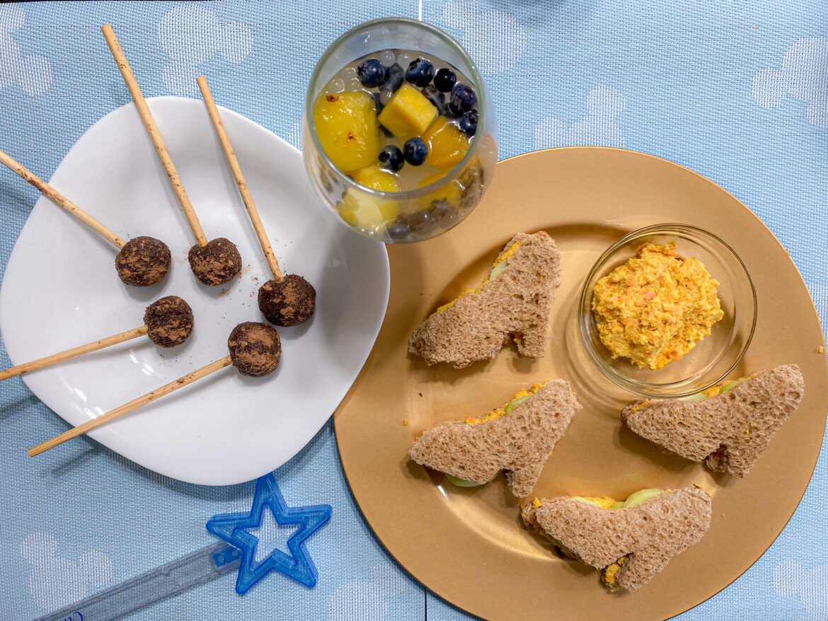 Make A Royal Princess Banquet With Dole’s Recipe For Courage And Kindness!
