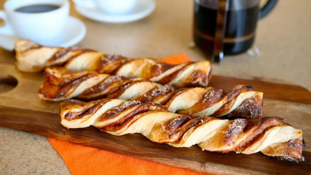 Delicious Pumpkin Twists Recipe To Make This Fall!