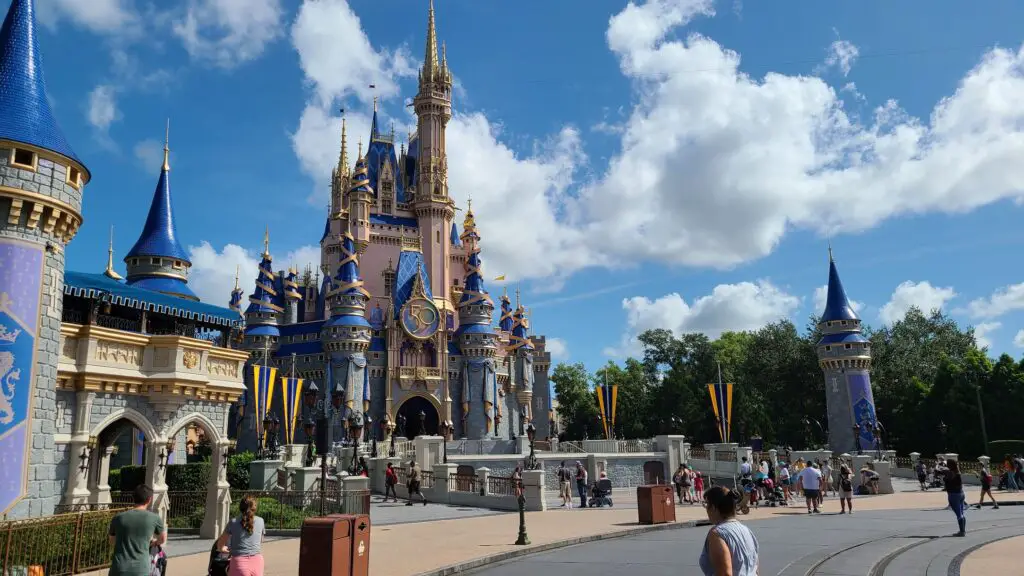 Disney World Theme Park hours released through the end of October