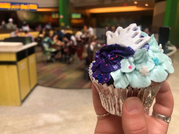 Sisters Cupcake from Sunshine Seasons in EPCOT
