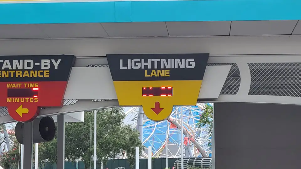 Lightning Lane replace Fast Pass Signs in the Magic Kingdom