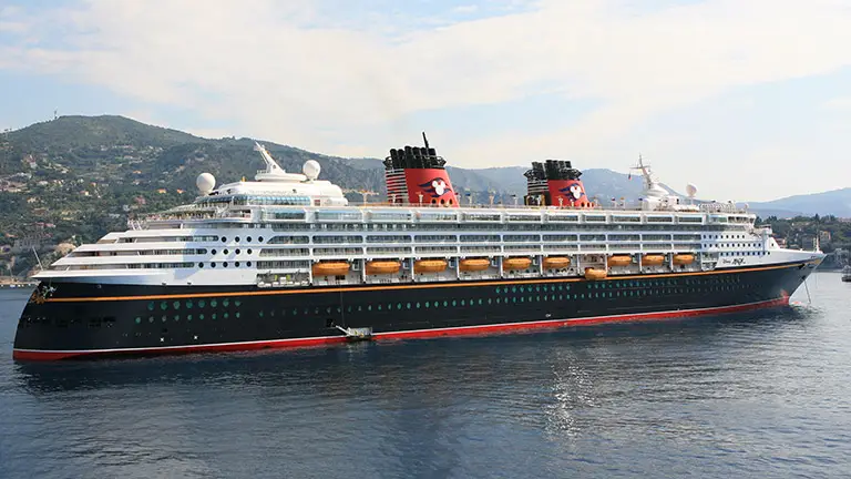 Guest evacuated from the Disney Magic due to injury