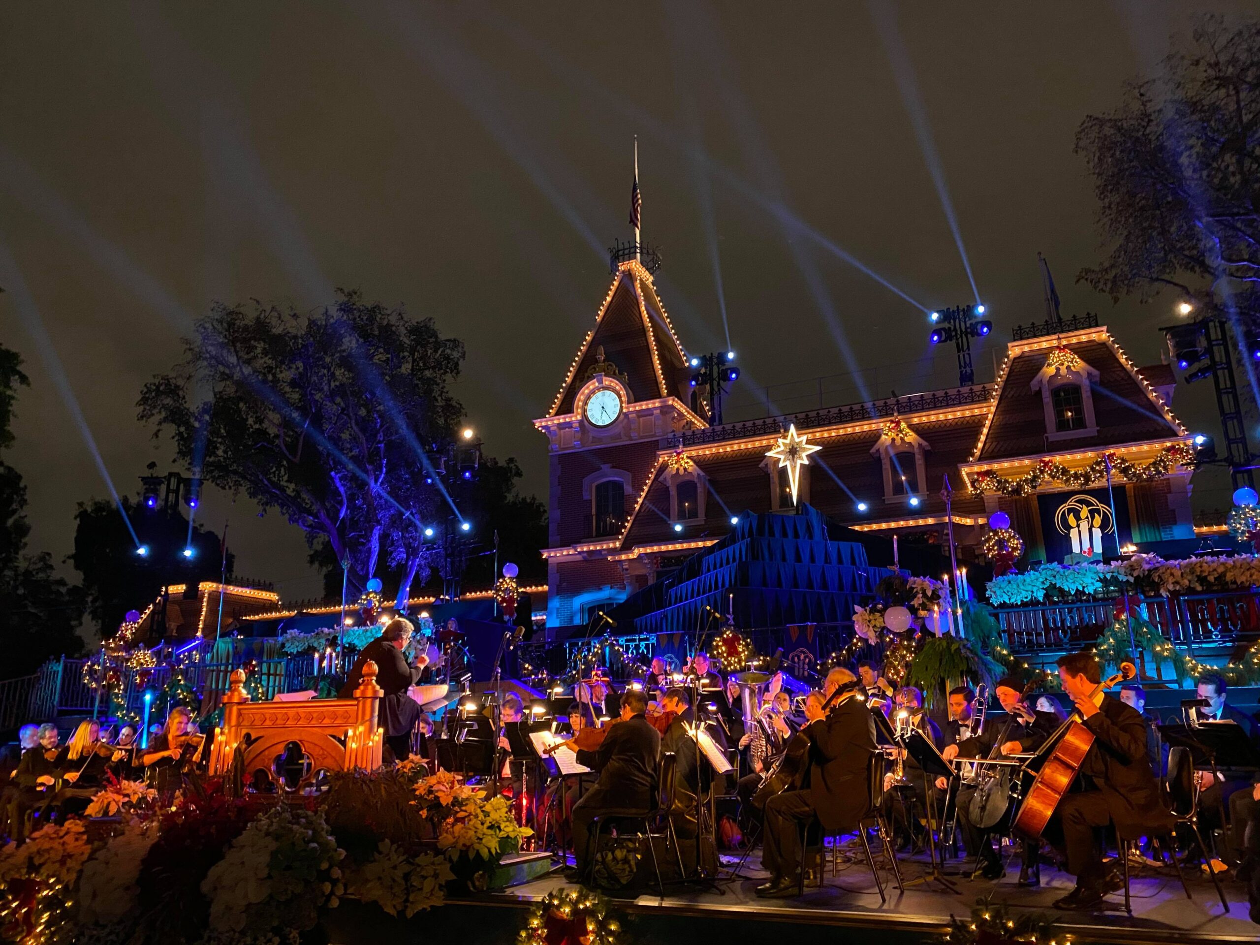 Candlelight Processional could return to Disneyland this Holiday season