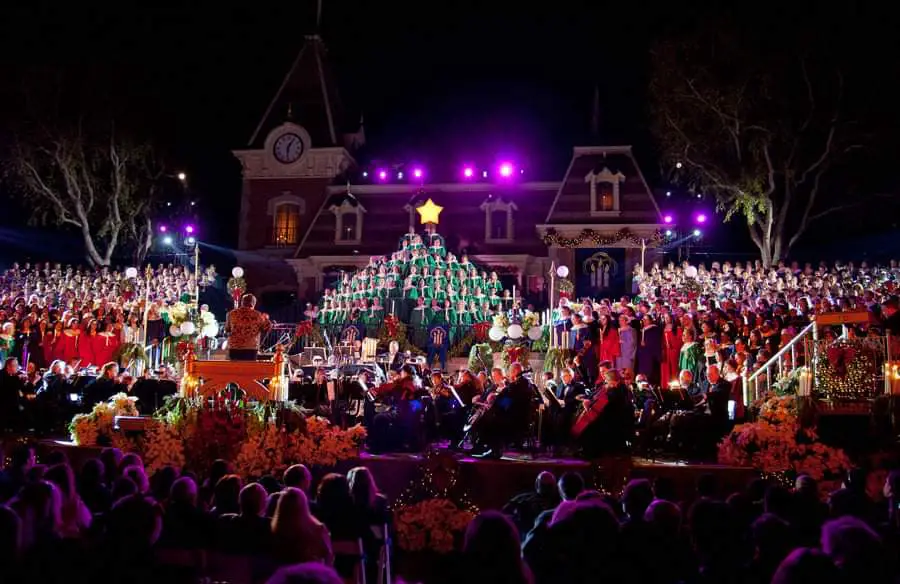 Dates for Disneyland’s 2021 Candlelight Processional revealed