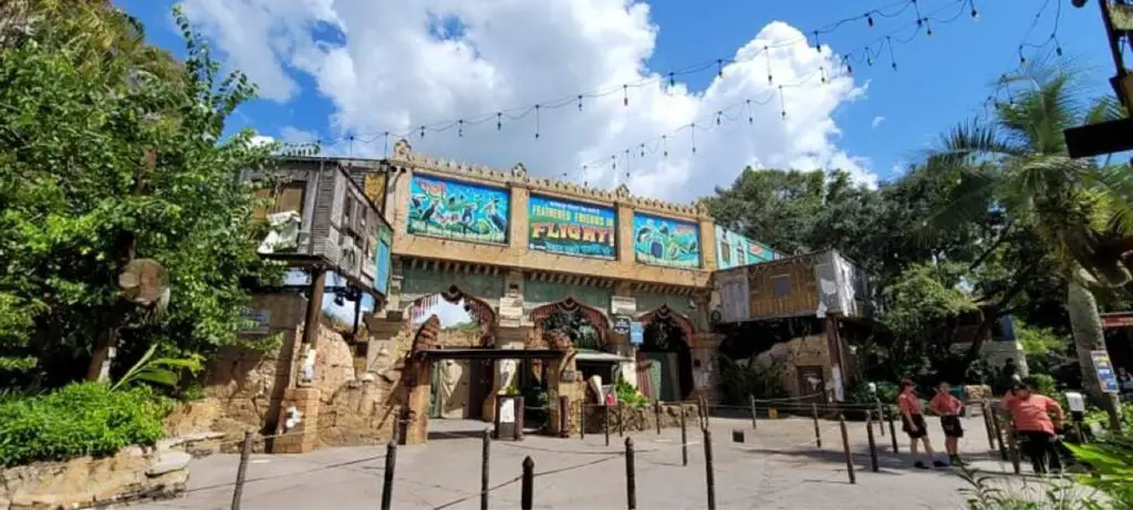 Feathered Friends in Flight Replaces “Up! A Great Bird Adventure” in Animal Kingdom