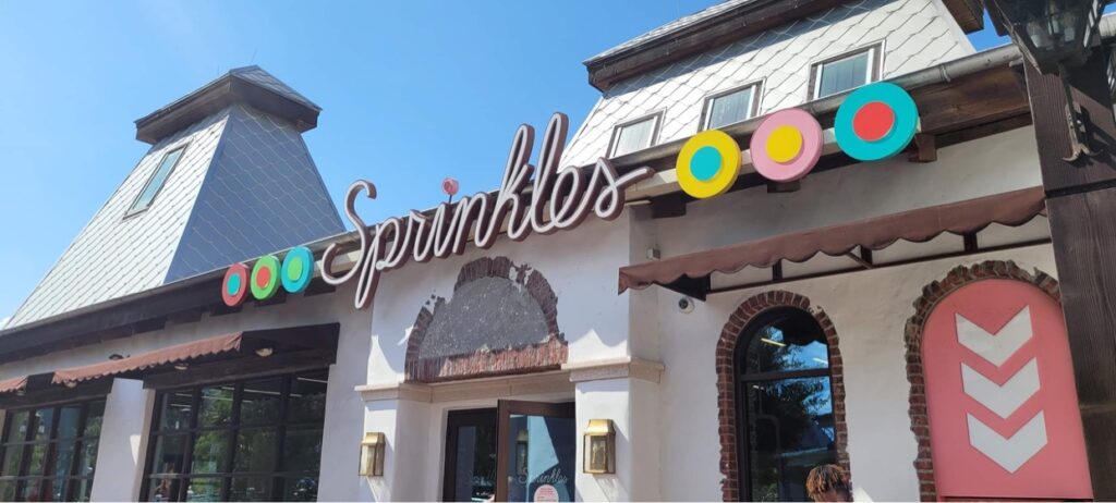 Black Velvet Cupcake is back at Sprinkles Cupcakes in Disney Springs
