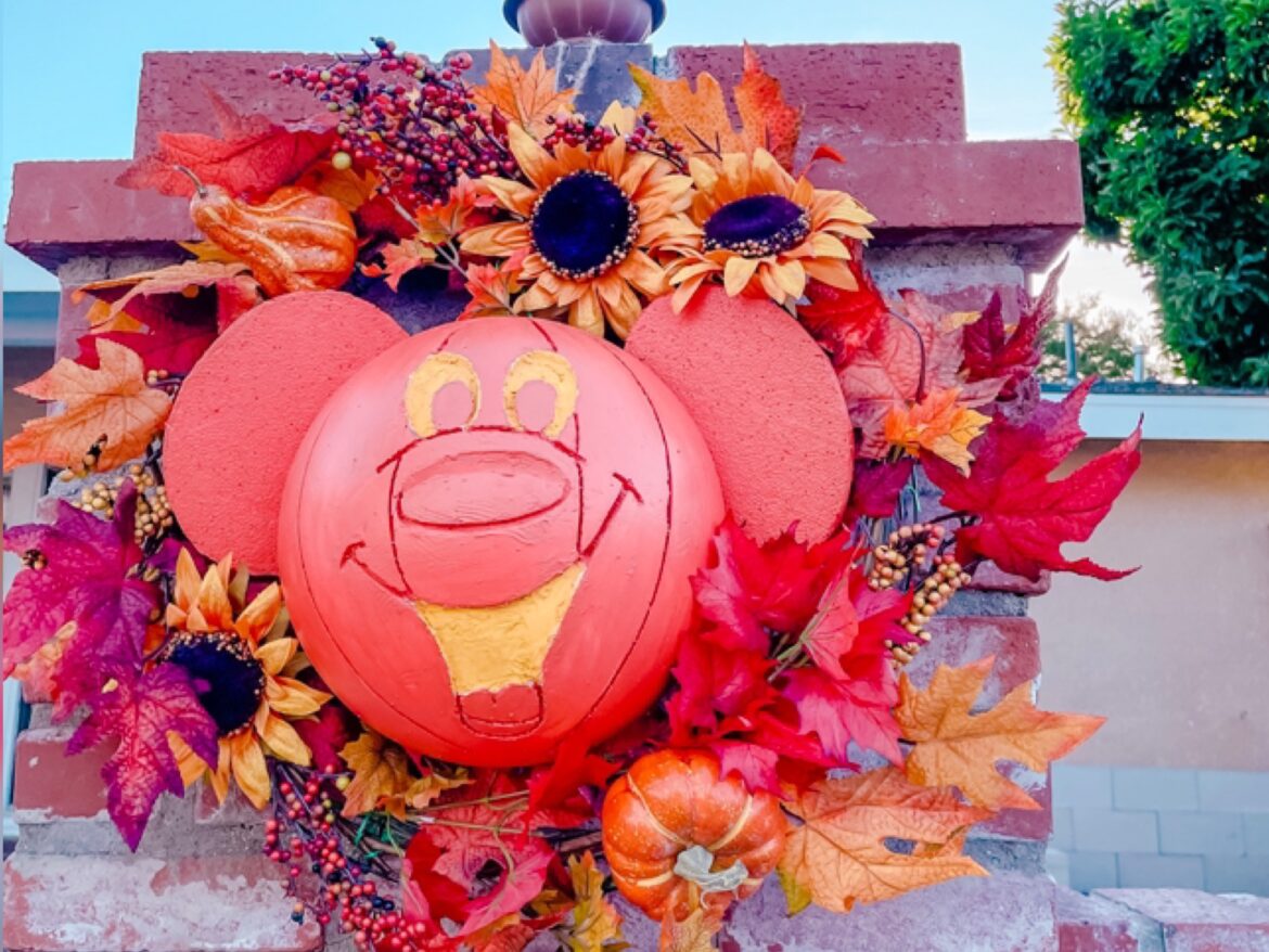 Mickey Pumpkin Wreath DIY To Add Some Disney Magic To Your Home!