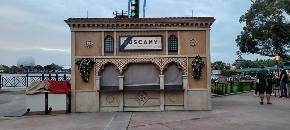 More Holiday Decorations are starting to show up in Epcot