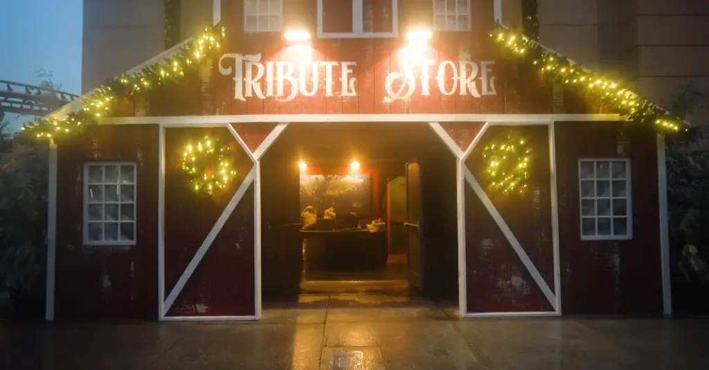 Holiday Tribute Store
